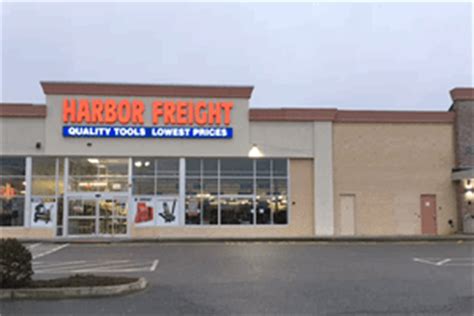 The Harbor Freight Tools store in Reidsville (Store #3180) is located at 1640 Freeway Dr, Reidsville, NC 27320. Our store hours in Reidsville are 8 a.m. to 8 p.m. Mondays through Saturdays, and from 9 a.m. to 6 p.m. on Sundays. The telephone number for the Harbor Freight store in Reidsville (Store #3180) is (336)…. 