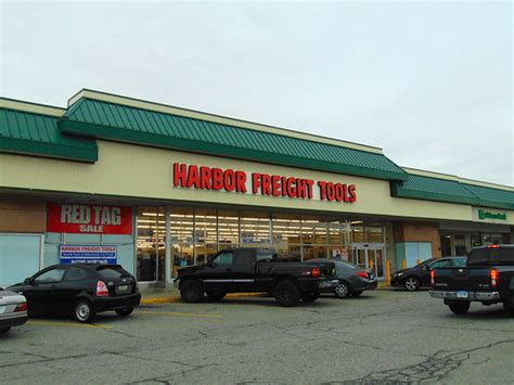 Harbor freight tools new london connecticut. Don't get scammed by emails or websites pretending to be Harbor Freight. Learn More For any difficulty using this site with a screen reader or because of a disability, please contact us at 1-800-444-3353 or cs@harborfreight.com . 