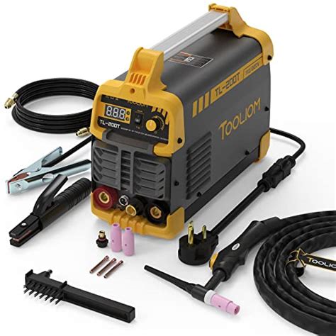 This plastic welder features a built-in air m