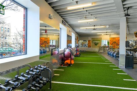 Harborfitness. At Harbor Athletic Club you get access to 4 pools, 150 weekly group classes, updated equipment & educated staff. Tour today! 