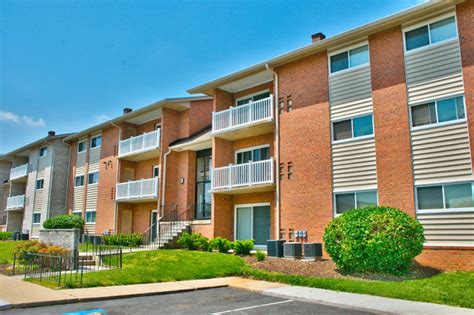 Harbour manor apartments. A- epIQ Rating. Read 85 reviews of Harbour Manor in Temple Hills, MD with price and availability. Find the best-rated apartments in Temple Hills, MD. 