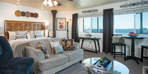 Harbour master suites cedar key. Book Cedar Key Harbour Master Suites, Cedar Key on Tripadvisor: See 389 traveller reviews, 374 candid photos, and great deals for Cedar Key Harbour Master Suites, ranked #1 of 11 Speciality lodging in Cedar Key and rated 4.5 of 5 at Tripadvisor. 