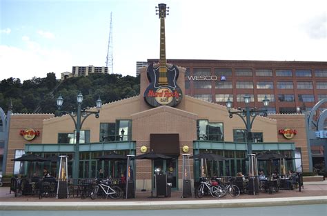 Hard rock pittsburgh. Ram. 97 reviews98 Followers. 5. DINING. Sep 15, 2018. This visit gave me the chance to mark another Hard Rock Cafe on my map. My brother and I went here to have some appetizer. We got a table in just a few minutes. I ordered Nachos and he got Cauliflower Wings. 