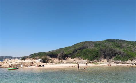 Haritanın üzerindeki tüm plajlar Roma Adası ile fotoğraflar ve yorumlar . 