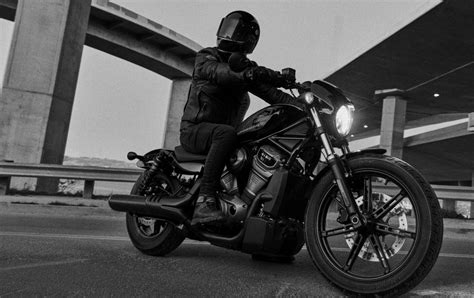 Harley-Davidson Unleashes New Nightster - Motorcycle Road Racing