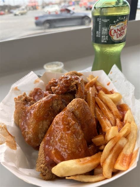 Enjoy the best chicken on the sout side of Chicago! ORDER ONLINE! www.haroldschicken55.com 8653 S. State St. Chicago, IL 60619 Next door to Shell's Gas Station on 87th Dan Ryan!.