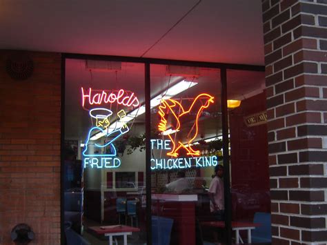Harold's chicken shack evanston evanston il. Harold’s Chicken Shack Evanston. Evanston, Estados Unidos. 1.7 Aberto agora 6 avaliações. Aceita Cartões de Crédito ... 337 Howard St., Evanston, IL, 60202 