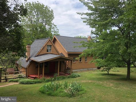Harpers ferry wv real estate. 90 Amtower, Harpers Ferry, WV 25425 is currently not for sale. The 2,583 Square Feet single family home is a 4 beds, 3 baths property. This home was built in null and last sold on 2024-04-17 for $669,000. View more property details, sales history, and Zestimate data on Zillow. 