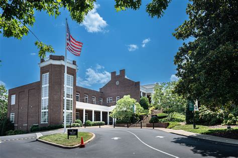 Harpeth hall. Access our online application. Refer to the admission checklist for 2024-25 below for more information. Applications are due January 8, 2024. Harpeth Hall’s largest entry classes … 