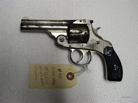 Harrington and richardson serial numbers. The Harrington & Richardson Premier Second Model Small Frame is a top-break revolver built for smokeless powder cartridges. It is chambered in .22 rimfire (7-shot cylinder) or .32 centerfire (5-shot cylinder). 