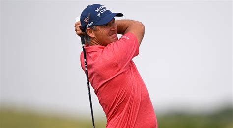 Harrington shoots 8-under 64 for 1st-round lead at Senior PGA Championship