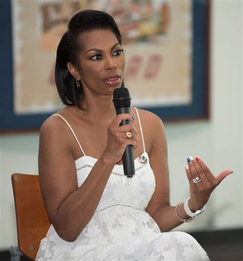 Harris Kimberley Faulkner: Gender: Female: Age: 58 years old: Birth Date: 13 October 1965: Birth Place: Atlanta, Georgia, United States: Nationality: American: Height: 1.75 m: Weight: 56 kg: Sexual Orientation: ... Harris Faulkner has become a popular name in the American Journalism industry, and she is a constant inspiration to many. .... 