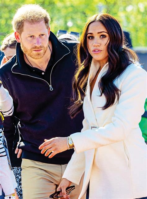 Harry, Meghan Face