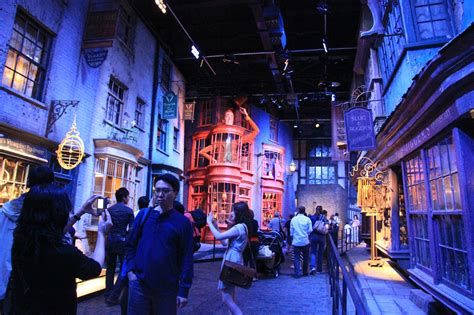 Harry potter exhibit. Visitors to the exhibit will be able to take a close look at the props and costumes from the various Harry Potter films and explore magical environments and installations. Image via Warner Bros. 