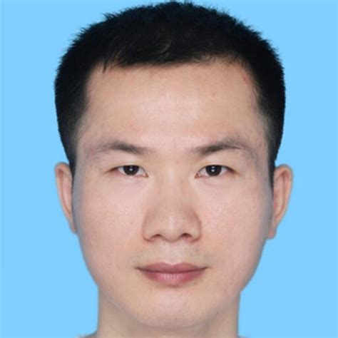 Harry-Hao Lee currently studys