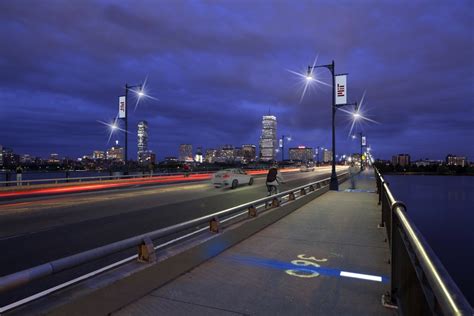 Harvard Bridge to sport LEDs every 30 smoots Electronic Design