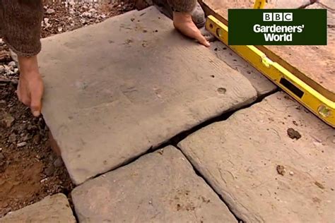 Has anyone replaced decking with paving? - BBC Gardeners