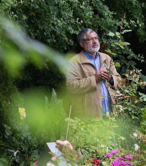 Hasib hussain biography examples