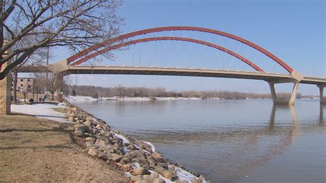 Hastings business owners on alert for potential flooding