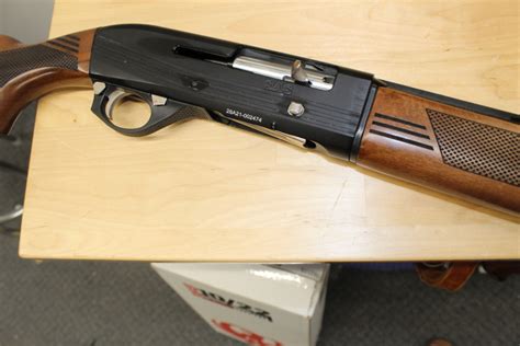 The hatfield sas usa410w is a semi-automatic shotgun featuring a turkish walnut buttstock and forend with deluxe checkering and a recoil absorbing 0.5" ventilated rubber recoil pad.The sas operating system is a unique blend of gas and inertia, where a gas piston moves only one inch to kick the bolt rearward and start the bolts inertia travel through the operating cycle; fewer moving parts ...