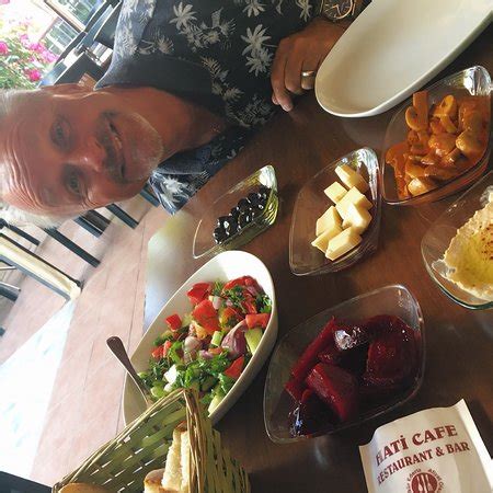 Hati Cafe Restaurant Bar Esentepe.