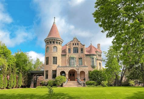  2010 Haunted Houses In Wisconsin - Milwaukee, Green Bay, Madison, WI Greenfield, WI 53228-1906 414-529-0301 (Voice) • Menomonee Falls N96W18743 County Line Road Menomonee Falls , WI 53051-7100 262-251-5202 (Voice) • Wauwatosa 