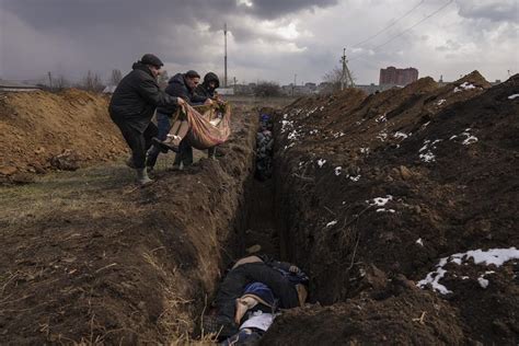 Haunting photos from Ukraine that earned AP a Pulitzer Prize