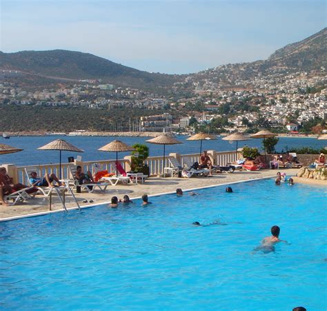 Havuzlar Halı ve Koltuk Yıkama