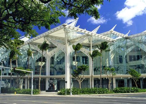 Hawaiʻi convention center. The Hawaiʻi Convention Center itself is a marvel of modern architecture, offering versatile event spaces designed to cater to a variety of needs. Whether planning a large-scale conference or an intimate gathering, the center's flexibility allows for customization to meet specific requirements. From a multitude of meeting rooms … 