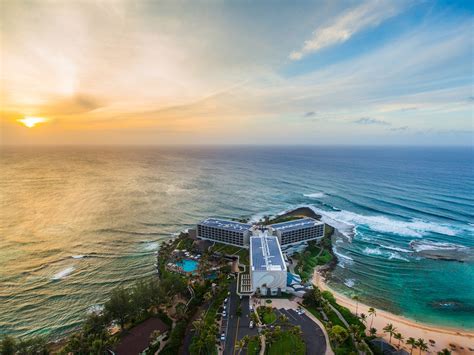 Hawaii turtle bay. Just make sure you arrive hungry and thirsty. Rooms at the 4-star resort start at just over $500 per night. The newly reimagined Turtle Bay Resort on Oahu's North Shore. Turtle Bay Resort. Brad ... 