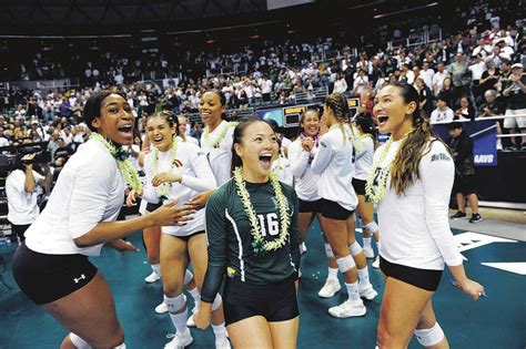Hawaii women's volleyball roster. Things To Know About Hawaii women's volleyball roster. 
