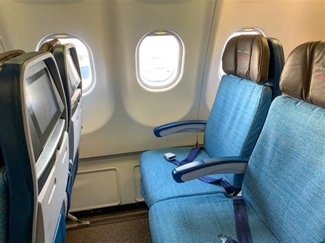 Hawaiian Airlines Extra Comfort Economy Review: Who …