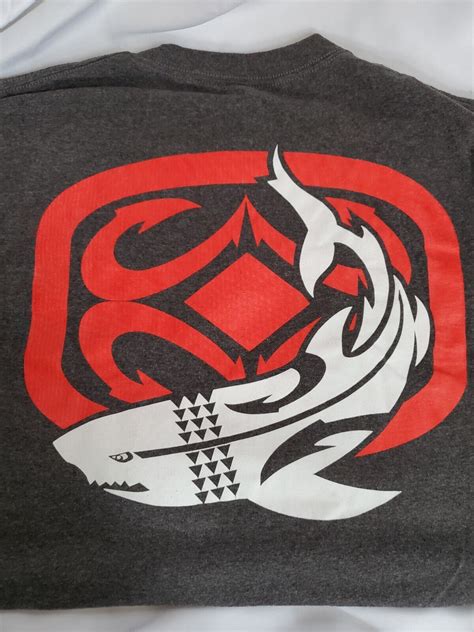 Hawaiian Tribal Shark Maui Tattoo Shirt for Men TShirt