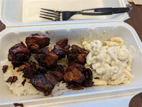 June 28, 2019. Liz Cook. Zach Bauman. A few years ago, finding a Hawaiian plate lunch in Kansas City was nigh impossible. Now, the casual meat-and-sides meal is spreading like sugar cane. Hawaiian Bros. Island Grill opened in Belton last year along a stretch of North Avenue peppered with big-boxes and chains. At the time, it felt like a gamble.. 