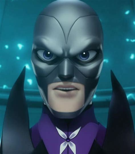 And the beauty of it is, this could be worked into the show at any time - Hawk Moth could've created this villain at literally any time and just left them wandering around Paris, looking just like any other normal person, and LB and CN (and the audience) only become aware of this when they suddenly swipe the Miraculous right from under their holders' noses! . 