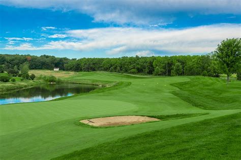 Hawks Landing Apartments in Hawks Landing Golf Club, Madison, WI …