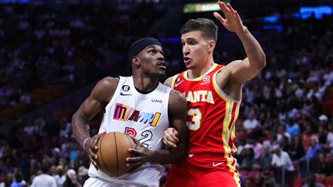 Hawks vs heat. 125. Game summary of the Atlanta Hawks vs. Miami Heat NBA game, final score 116-105, from April 11, 2023 on ESPN. 