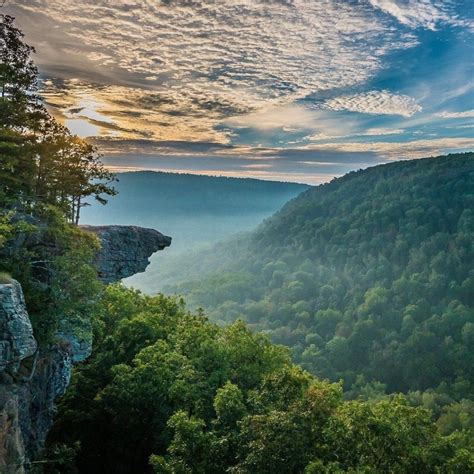 Hawksbill crag trail. Things To Know About Hawksbill crag trail. 
