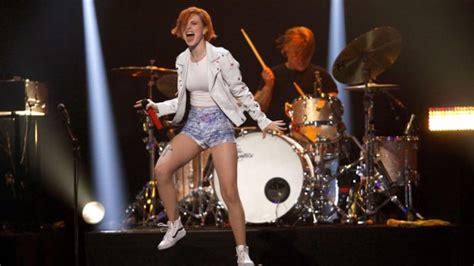 Hayley Williams shares a letter to her teenage self