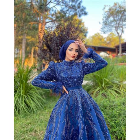 Hazem Rental Dress Açık Abiye Balık Model Demonte. 