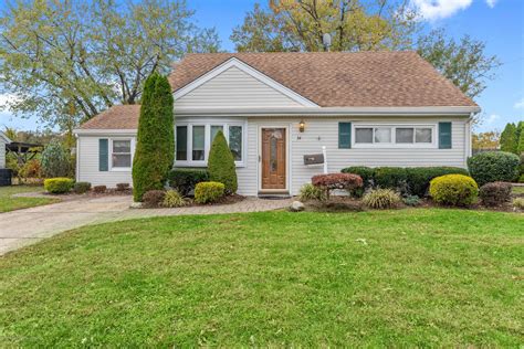 Hazlet houses for sale. Zillow has 29 homes for sale in Hazlet Township NJ. View listing photos, review sales history, and use our detailed real estate filters to find the perfect place. 