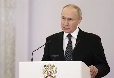 He’s running! Putin wants to be Russian president again