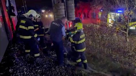 Head-on crash between two trains in Slovak Republic results in multiple hurt