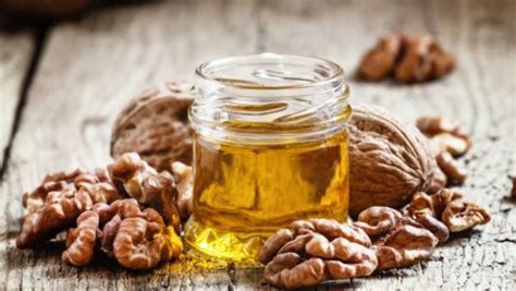 Health Benefits Of Walnut Oil, Whats Cooking America