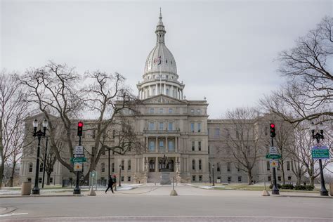 Health bills nearing passage in the Michigan Legislature