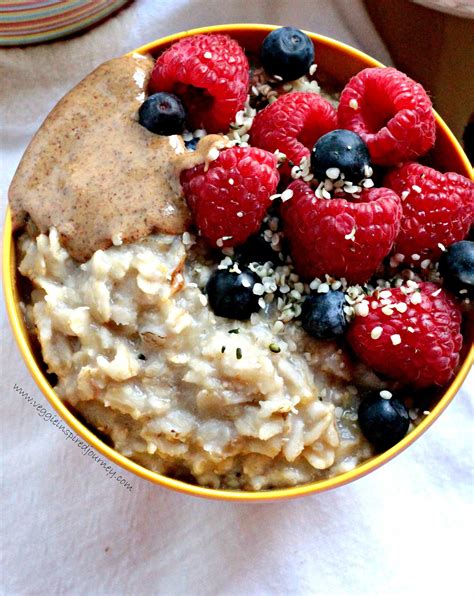 Healthy oats. Ingredients. 1/2 cup rolled oats. 1/4 tsp salt. 1 cup milk of choice. 1/4 cup water or additional milk of choice. 1 large very overripe banana, mashed. optional 1/4 tsp cinnamon. optional crushed walnuts, mini chocolate chips, shredded coconut, etc. sweetener of choice, if needed. 