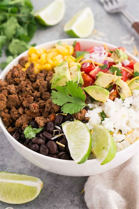 Healthy taco bowl. To make tacos for 20 people, purchase 7 1/2 to 8 1/2 pounds of raw beef to make approximately 6 ounces of cooked beef per guest. Also, buy 6 1/4 to 7 1/2 pounds of boneless chicken... 
