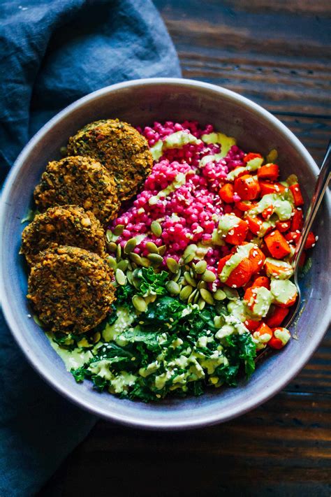 Healthy vegan recipes. Dips can be a great way to feed a crowd — or just a fun and tasty snack for one. While dips sometimes get a bad rap on the nutrition front, there are lots of healthy ingredients to... 