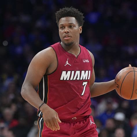 Heat’s Lowry taking cautious approach; Heat’s Zeller throwing caution to the wind