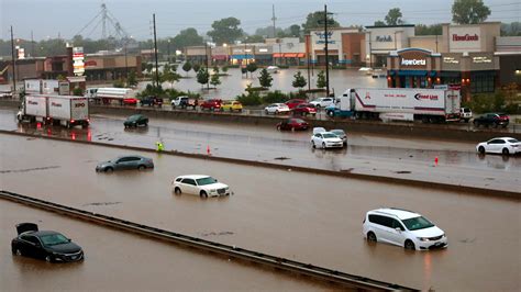 Heavy rain floods St. Louis area interstates and homes